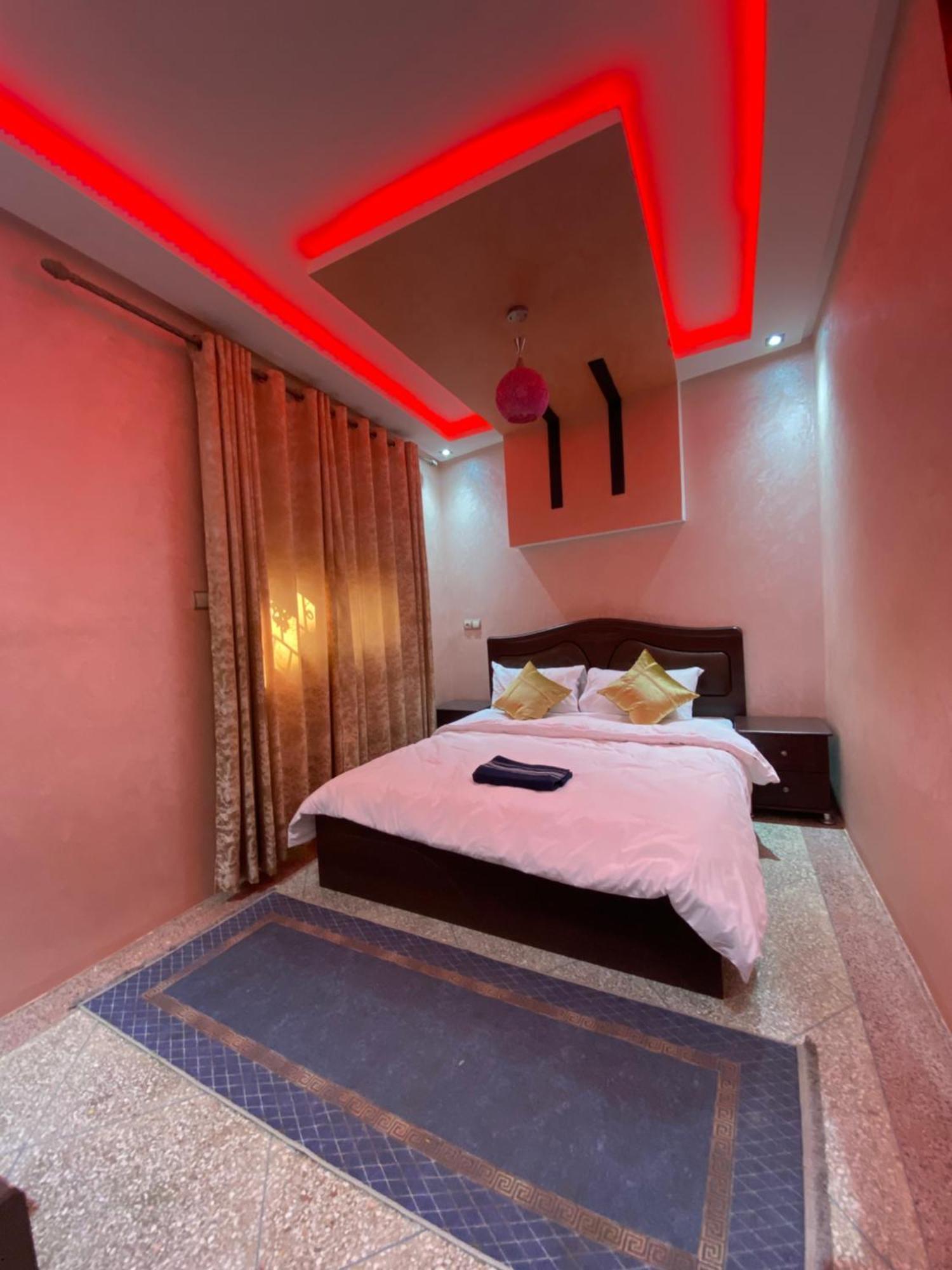 Guapa Surf Morocco Hostel Taghazout Buitenkant foto